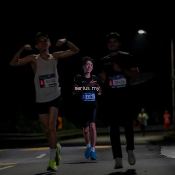 Runner Photo 3616035