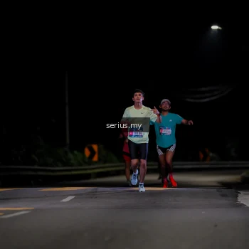 Runner Photo 3616090