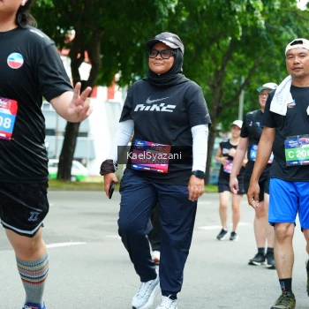 Runner Photo 3616134