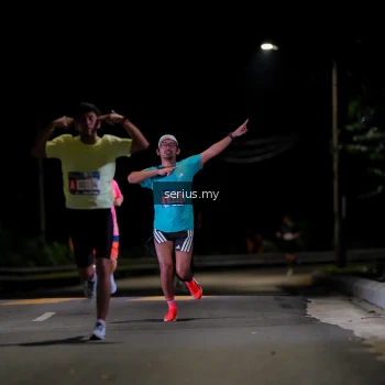 Runner Photo 3616155