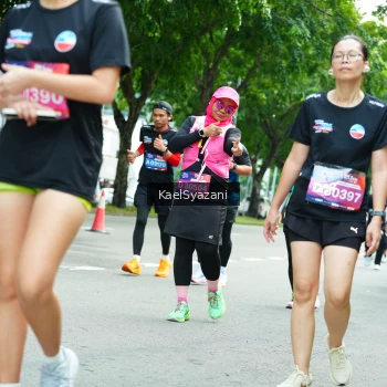 Runner Photo 3616190