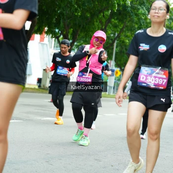 Runner Photo 3616200