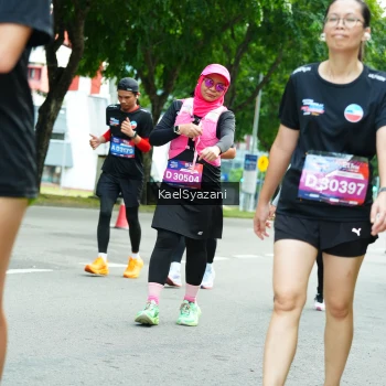 Runner Photo 3616209
