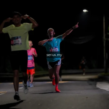 Runner Photo 3616210