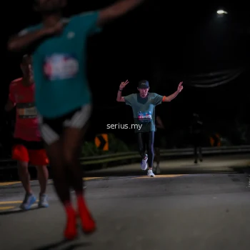 Runner Photo 3616243