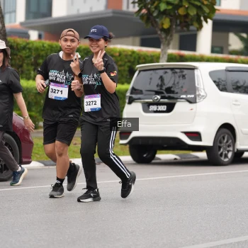 Runner Photo 3616343