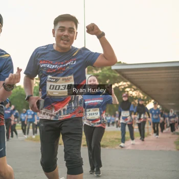 Runner Photo 3616396