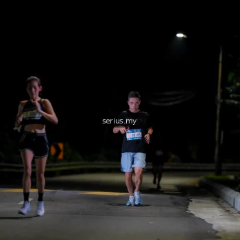 Runner Photo 3616480