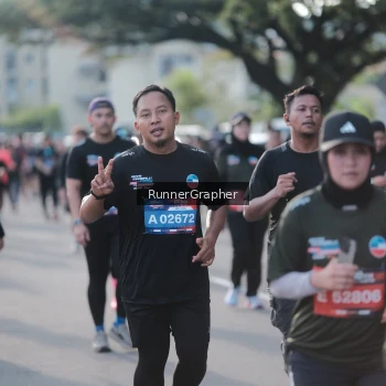 Runner Photo 3616541