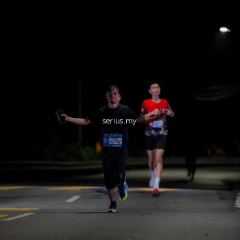 Runner Photo 3616574