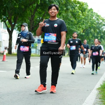 Runner Photo 3616586