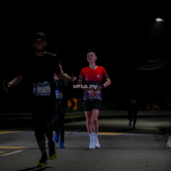 Runner Photo 3616599