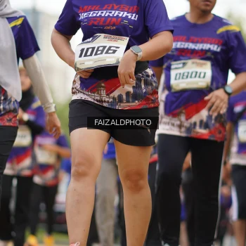 Runner Photo 3616671