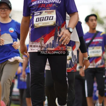 Runner Photo 3616680