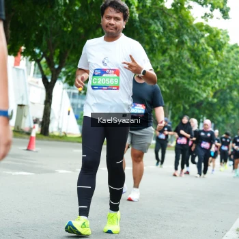 Runner Photo 3616694