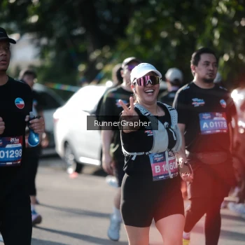 Runner Photo 3616701