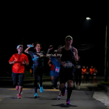 Runner Photo 3616710