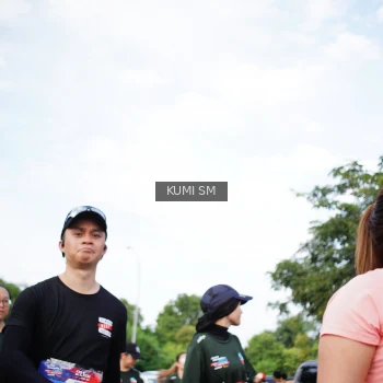 Runner Photo 3616774