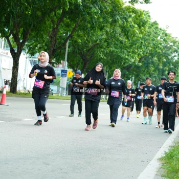 Runner Photo 3616779