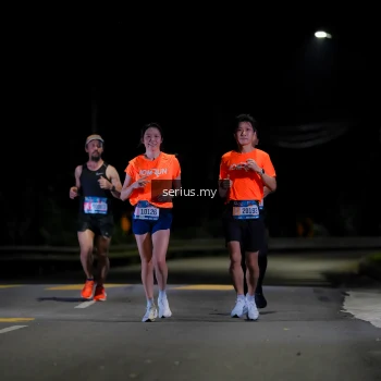 Runner Photo 3616795