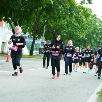 Runner Photo 3616798