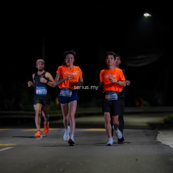 Runner Photo 3616800