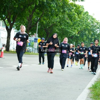 Runner Photo 3616807
