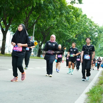 Runner Photo 3616895