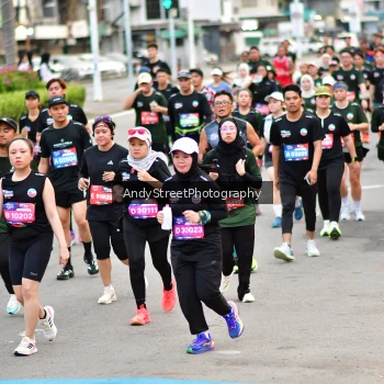 Runner Photo 3616944
