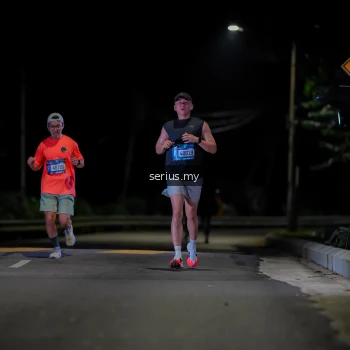 Runner Photo 3616982