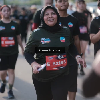 Runner Photo 3616994