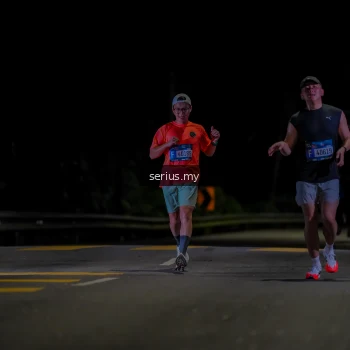 Runner Photo 3617002