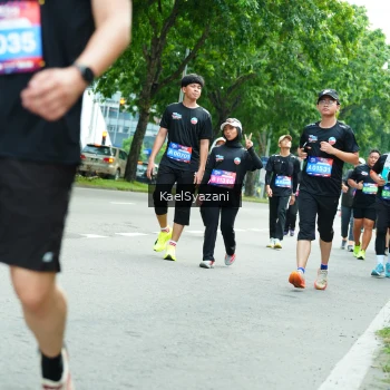 Runner Photo 3617012