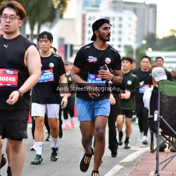 Runner Photo 3617129