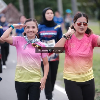 Runner Photo 3617157
