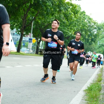 Runner Photo 3617359