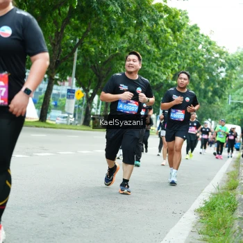 Runner Photo 3617385