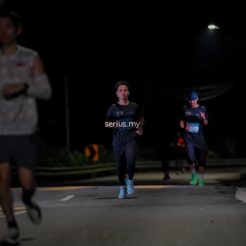 Runner Photo 3617386