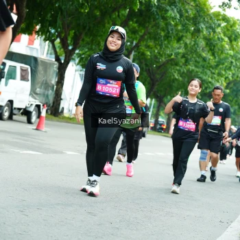 Runner Photo 3617631