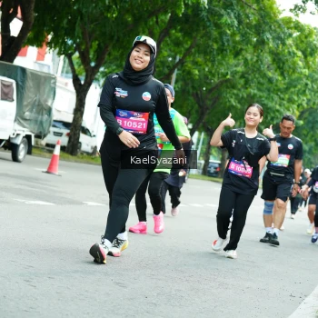 Runner Photo 3617683