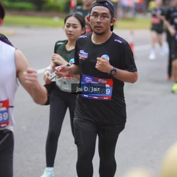 Runner Photo 3617695