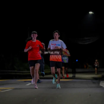 Runner Photo 3617699