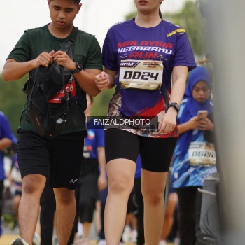 Runner Photo 3617750