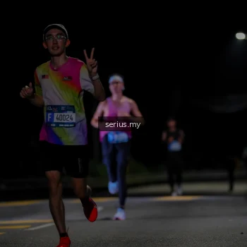 Runner Photo 3617755