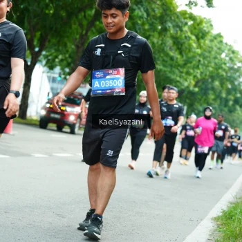 Runner Photo 3618034