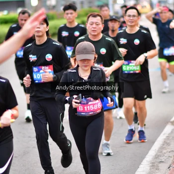 Runner Photo 3618047