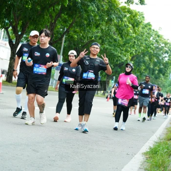 Runner Photo 3618052