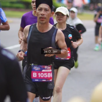 Runner Photo 3618075