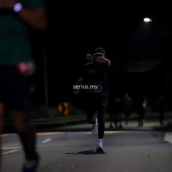 Runner Photo 3618076