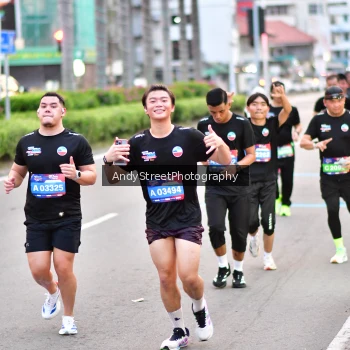 Runner Photo 3618087